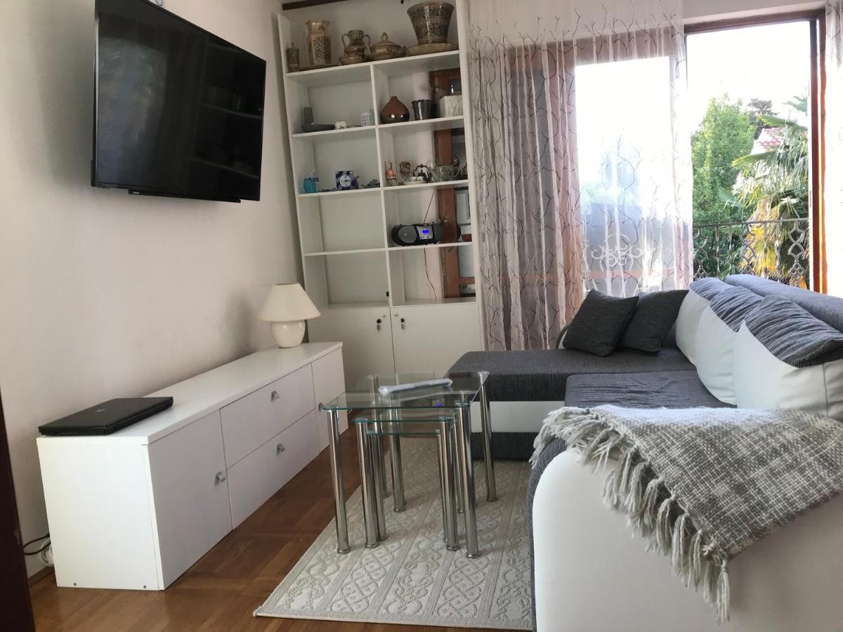 Apartment Aquamarin, Blizu Mora S Pogledom Na More, Za Do 6 Osoba Malinska Esterno foto